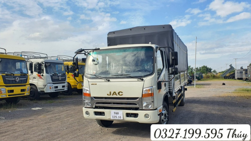 Đại lý xe tải Jac miền Nam - Jac N650 plus thùng bạt có sẵn - giao ngay