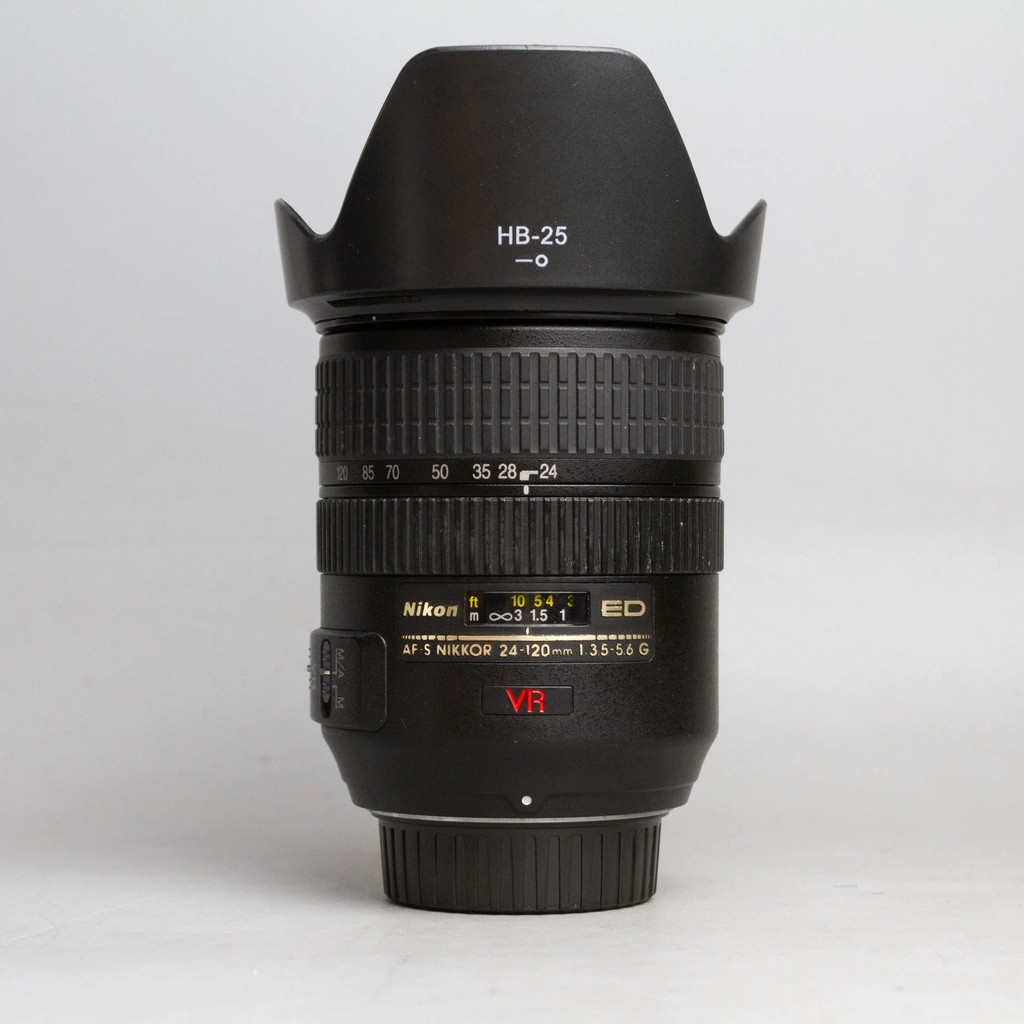 Nikon 24-120mm F3.5-5.6 AF-S VR