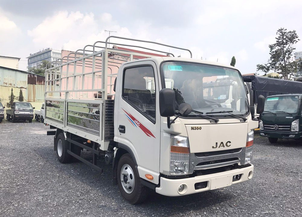 Xe tải Jac 3t5 thùng dài 4m3 - sẵn xe - giao ngay