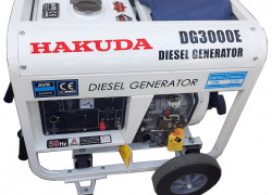 Máy phát điện chạy dầu 3kw Hakuda giá rẻ.