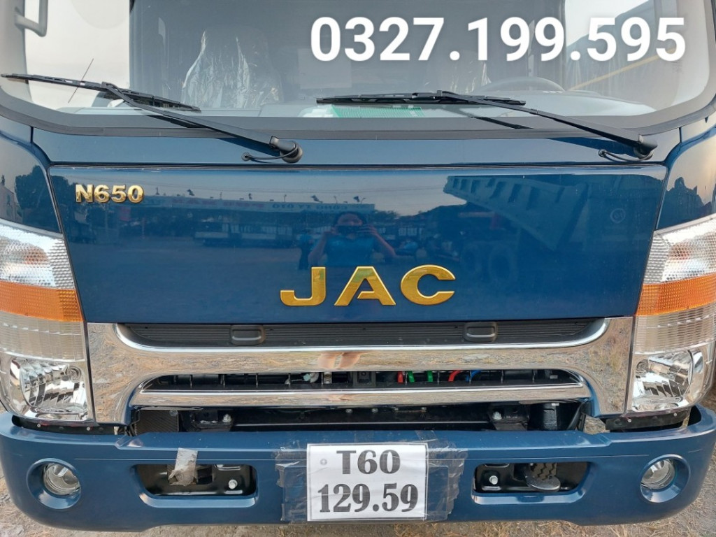 Xe tải Jac 6t6 thùng dài 6m2 động cơ Cummins